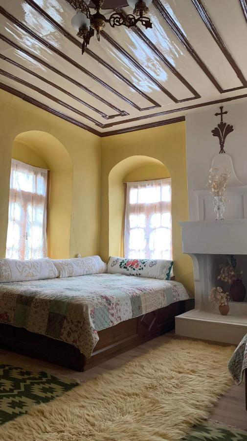 帕皮康Ανδρομέδα: Παραδοσιακό Κατάλυμμα别墅 外观 照片