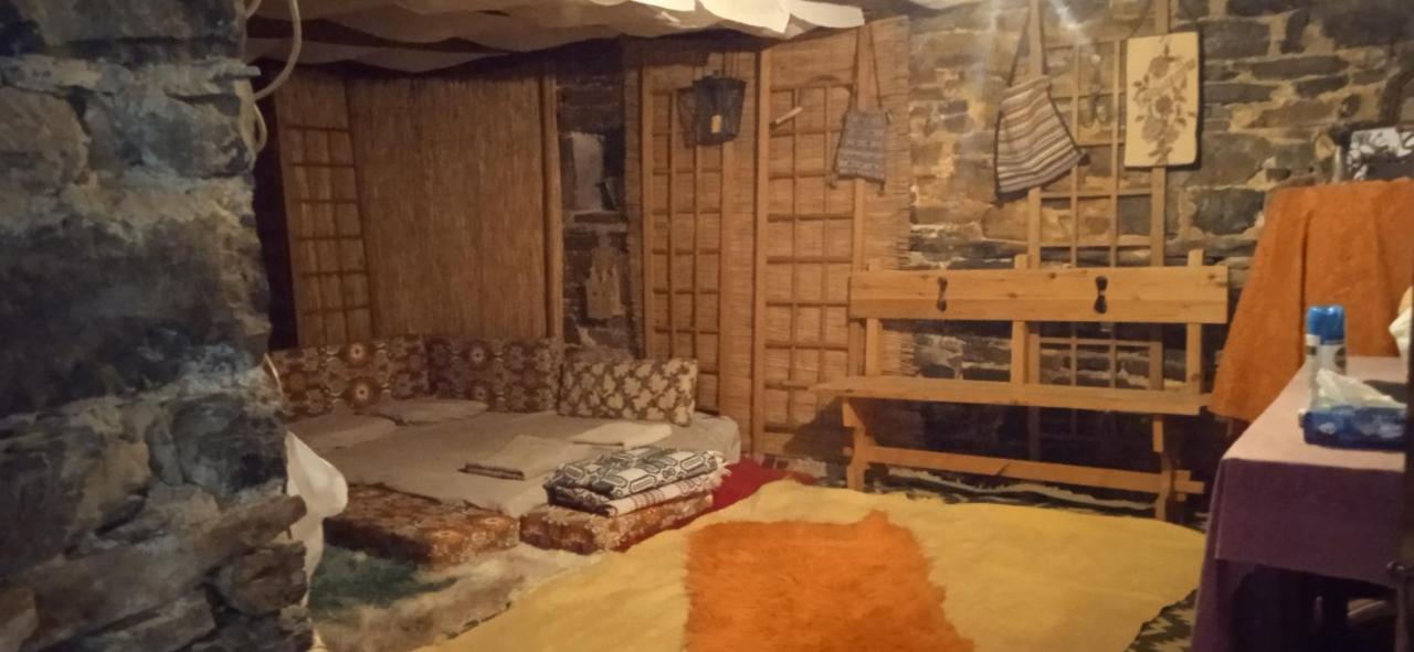 帕皮康Ανδρομέδα: Παραδοσιακό Κατάλυμμα别墅 外观 照片